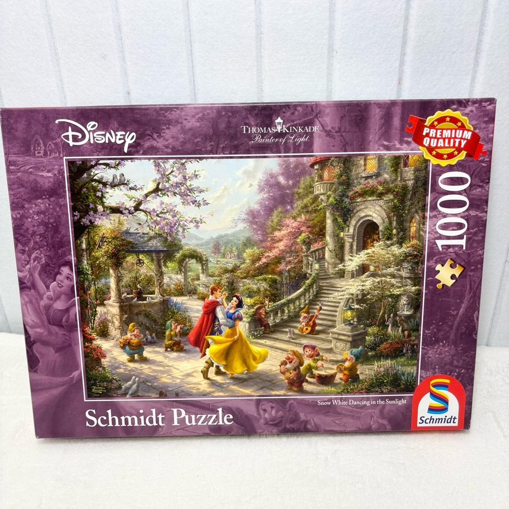 Schmidt Disney Snow White Dancing with‎ the Prince 1000 Piece Puzzle (1000Pc)